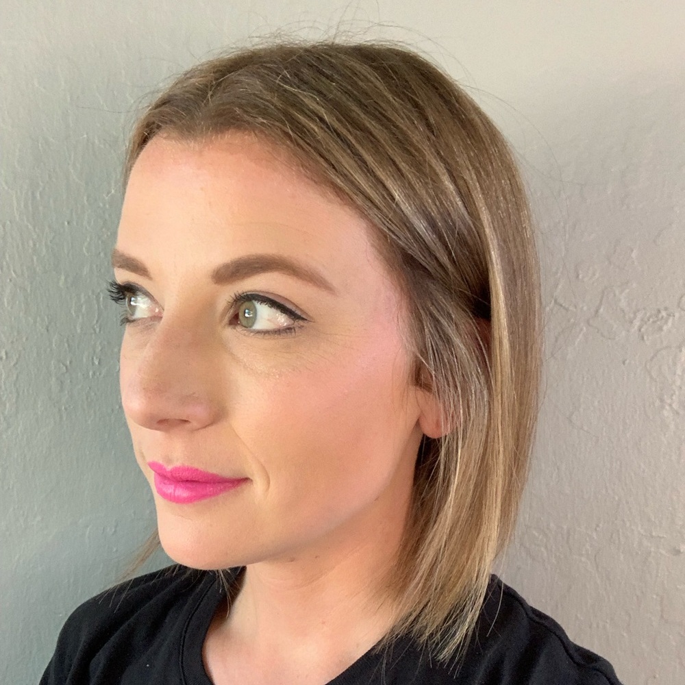 Meet your Posher, Lauren